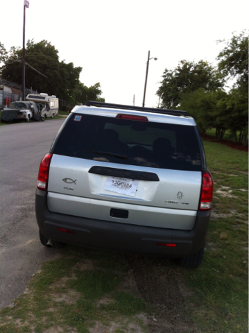 Saturn VUE 2003 photo 3