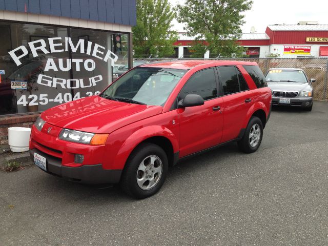 Saturn VUE 2003 photo 2