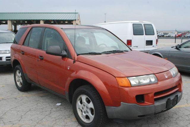 Saturn VUE 2003 photo 1