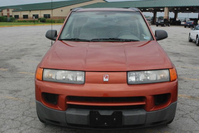 Saturn VUE 2003 photo 2