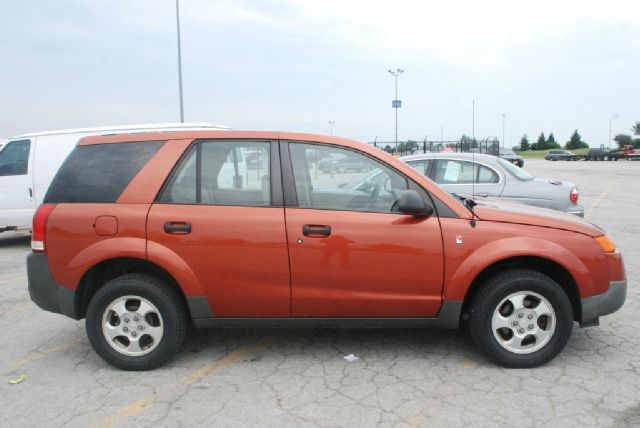 Saturn VUE 2003 photo 3