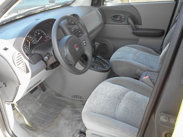 Saturn VUE 2003 photo 3