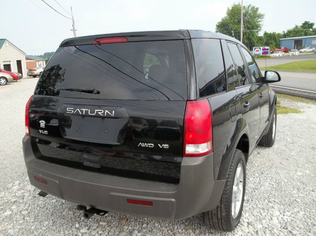 Saturn VUE 2004 photo 1