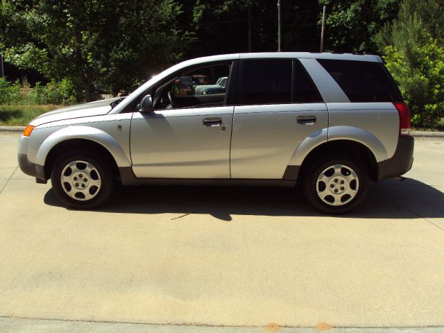 Saturn VUE 2004 photo 10