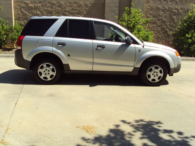 Saturn VUE 2004 photo 11