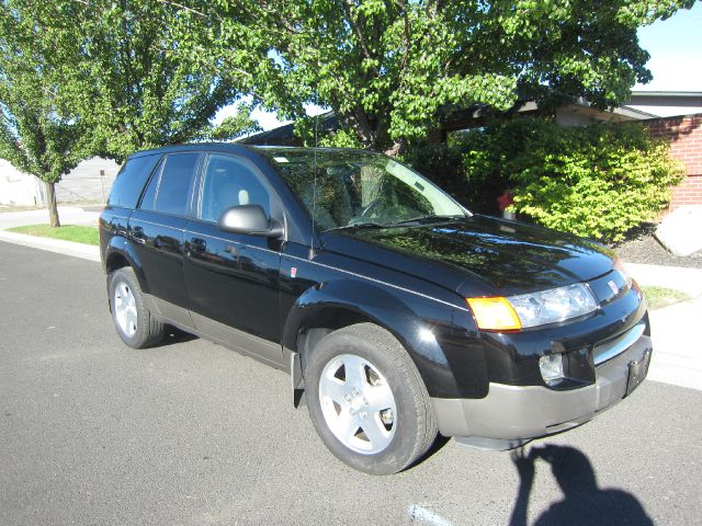 Saturn VUE 2004 photo 1