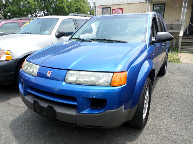 Saturn VUE 2004 photo 1