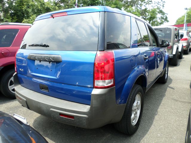 Saturn VUE 2004 photo 3