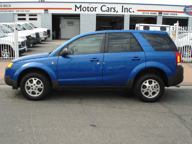 Saturn VUE 2004 photo 1