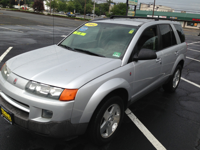 Saturn VUE 2004 photo 4