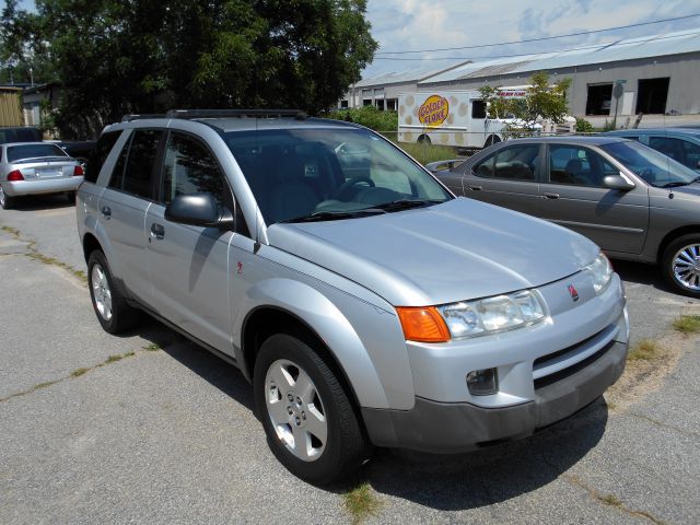 Saturn VUE 2004 photo 4