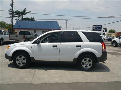 Saturn VUE 2004 photo 2