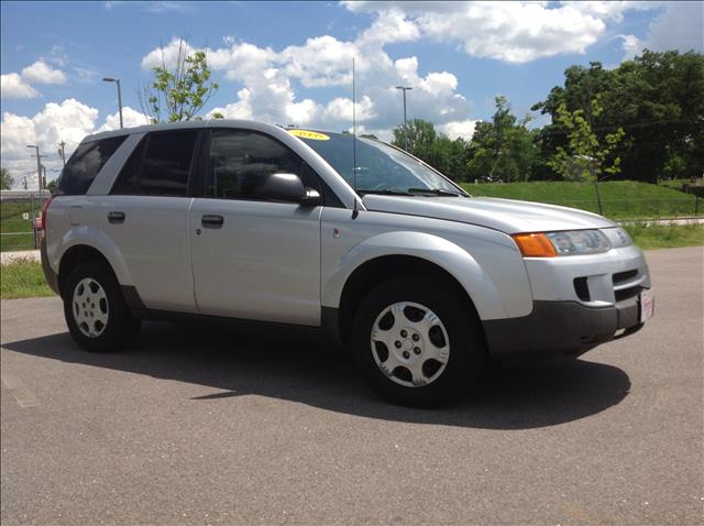 Saturn VUE 2004 photo 2