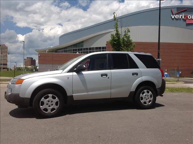 Saturn VUE 2004 photo 4