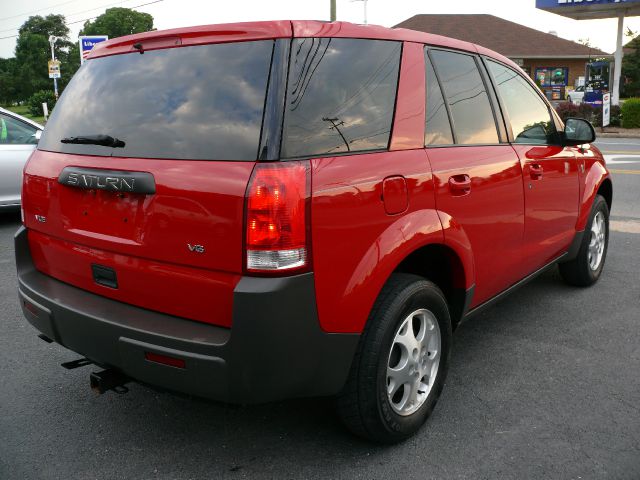 Saturn VUE 2004 photo 4