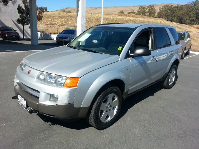 Saturn VUE 2004 photo 4