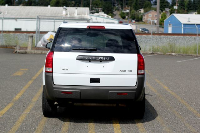 Saturn VUE 2004 photo 2