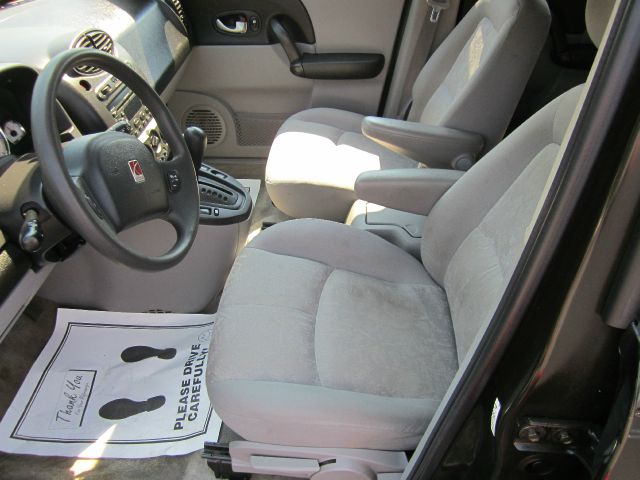 Saturn VUE 2004 photo 3