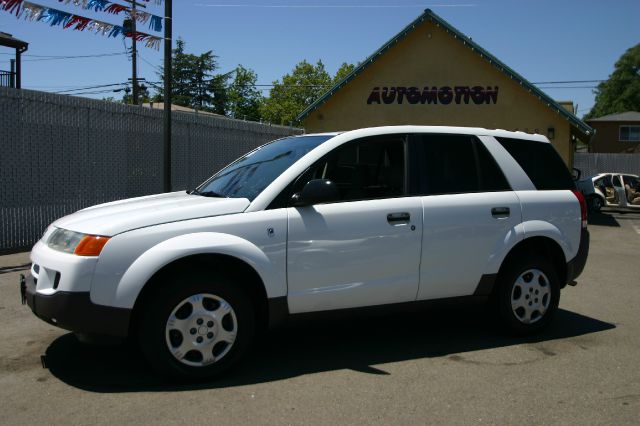 Saturn VUE 2004 photo 11