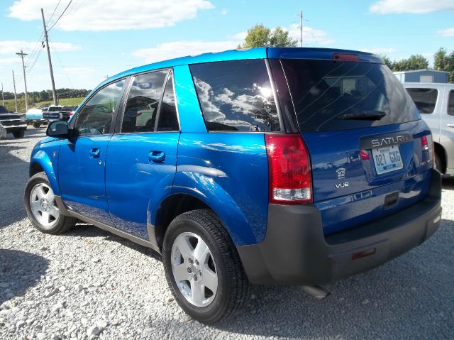 Saturn VUE 2004 photo 3