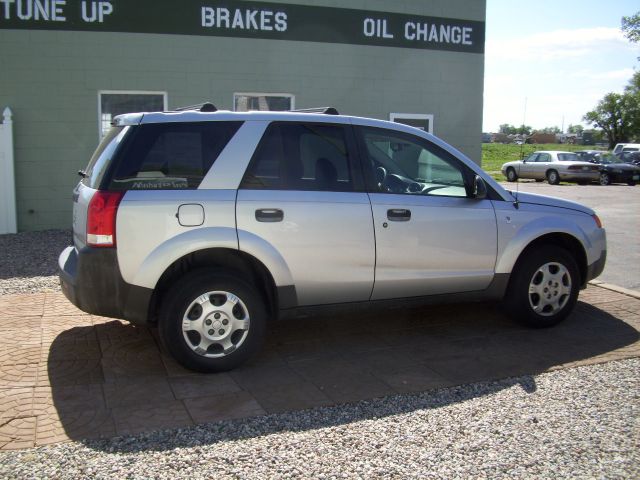 Saturn VUE 2004 photo 8