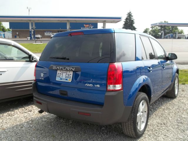 Saturn VUE 2004 photo 1