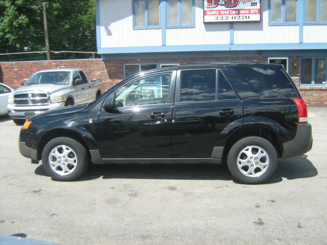 Saturn VUE 2004 photo 1