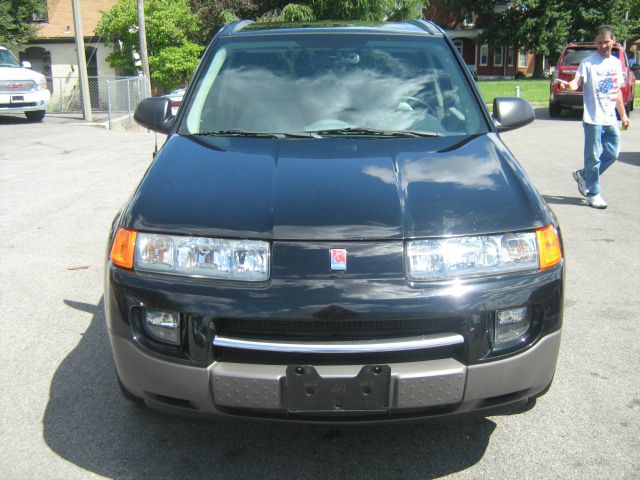 Saturn VUE 2004 photo 2