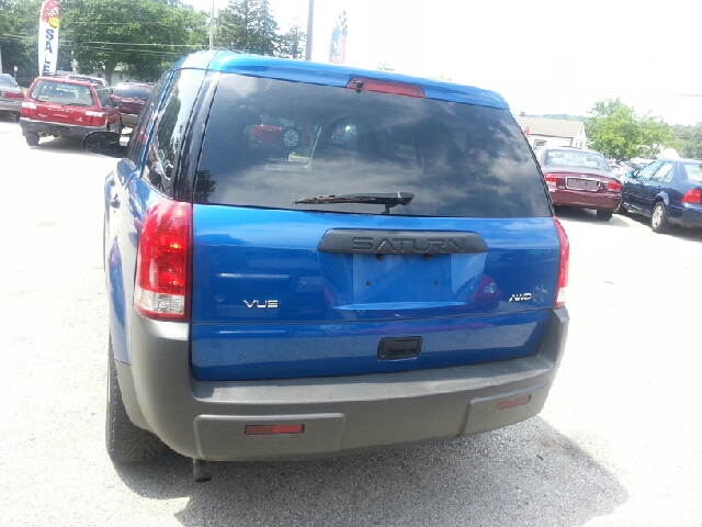 Saturn VUE 2004 photo 4