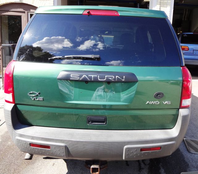 Saturn VUE 2004 photo 4