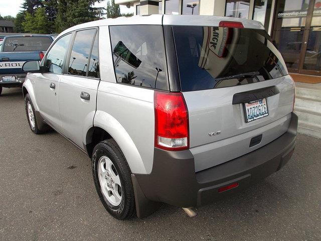 Saturn VUE 2004 photo 12