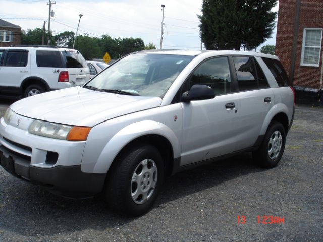 Saturn VUE 2004 photo 2