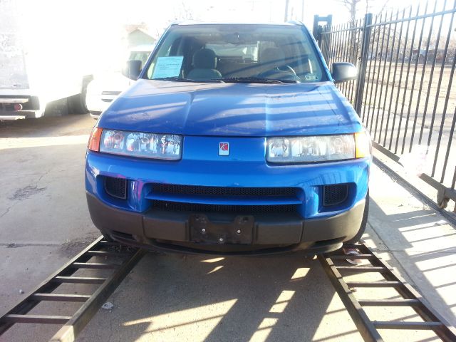 Saturn VUE 2004 photo 2