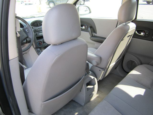 Saturn VUE 2004 photo 15