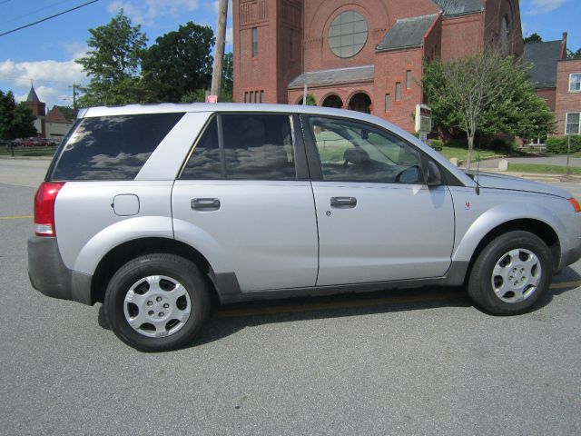 Saturn VUE 2004 photo 21