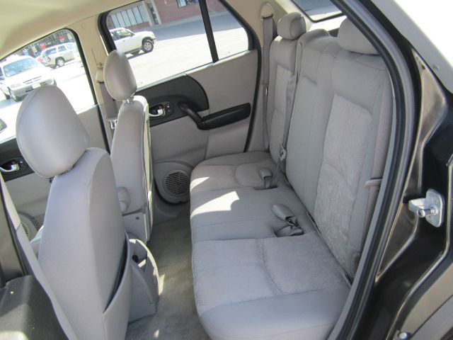 Saturn VUE 2004 photo 4