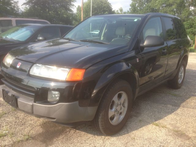 Saturn VUE 2004 photo 1