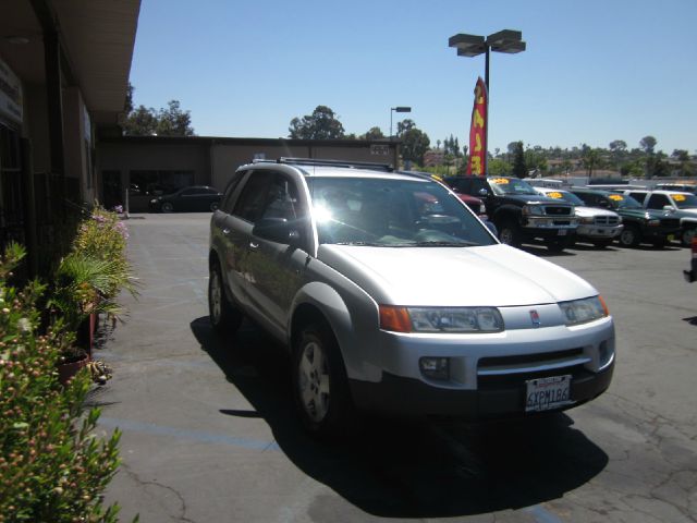 Saturn VUE 2004 photo 17