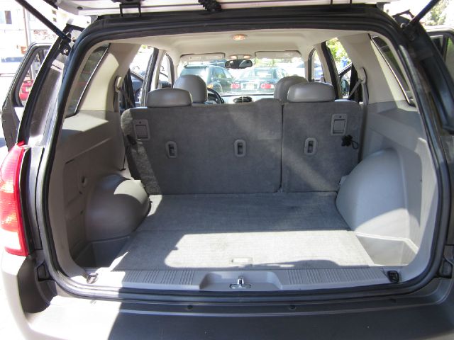 Saturn VUE 2004 photo 9