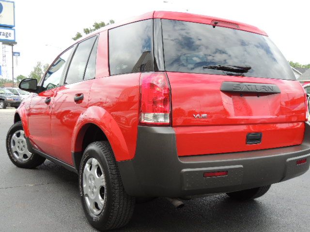 Saturn VUE 2004 photo 17