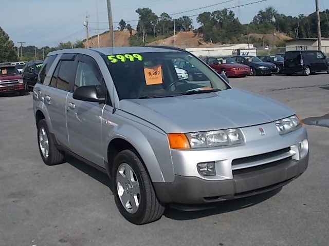 Saturn VUE 2004 photo 3