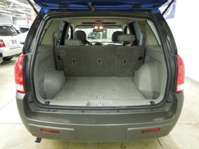 Saturn VUE 2004 photo 2