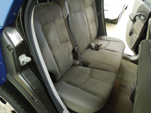 Saturn VUE 2004 photo 4