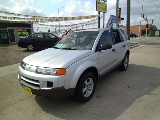 Saturn VUE 2004 photo 3