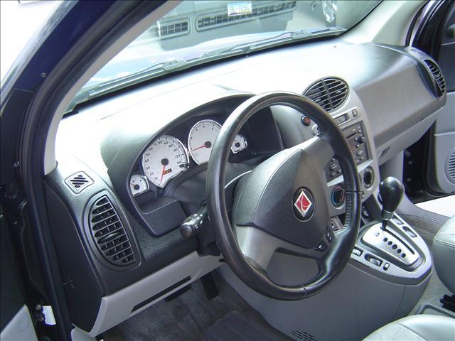 Saturn VUE 2005 photo 5