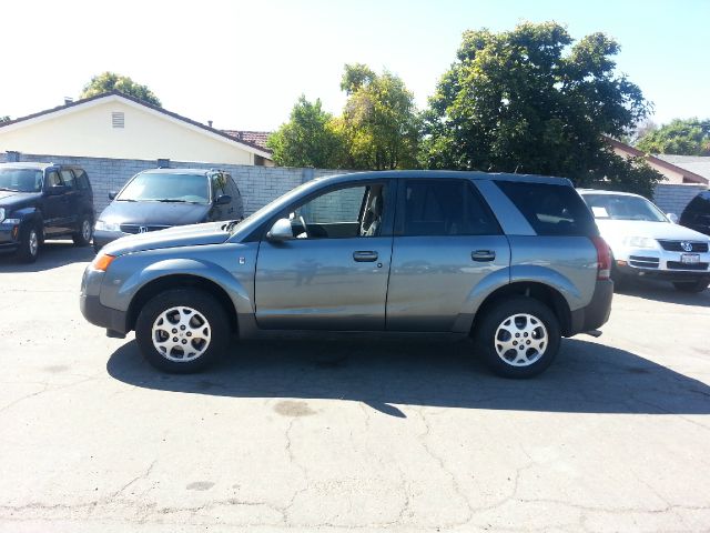 Saturn VUE 2005 photo 2