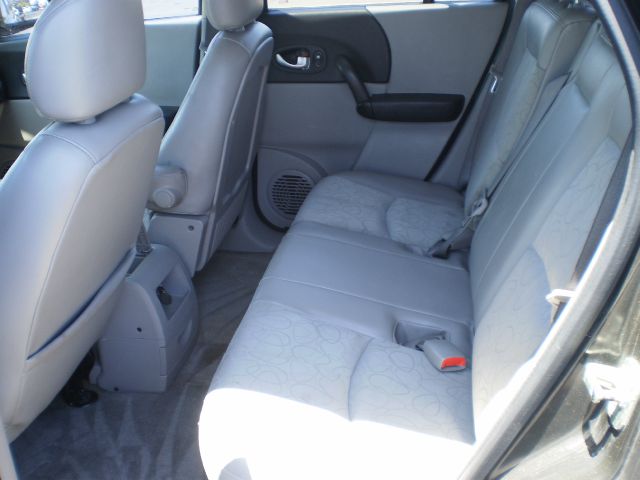 Saturn VUE 2005 photo 2