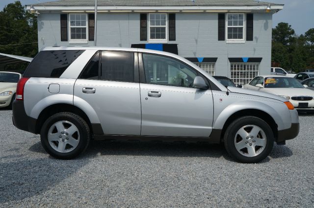 Saturn VUE 2005 photo 4