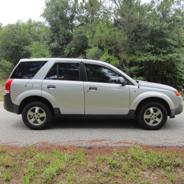 Saturn VUE 2005 photo 1