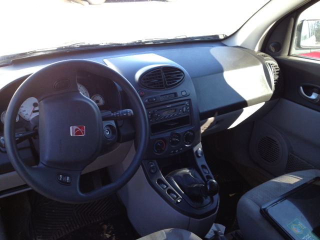 Saturn VUE 2005 photo 3